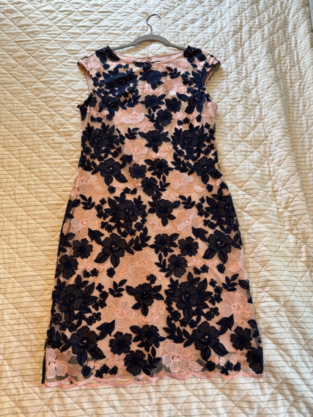 NWOT Roz & Ali Pink Midi Dress with Navy Floral Appliqué